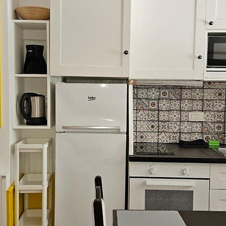 Apartments Laguna Gisela Ізола Екстер'єр фото