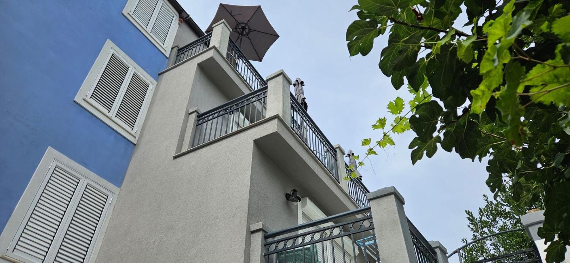 Apartments Laguna Gisela Ізола Екстер'єр фото